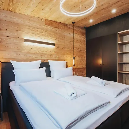 Penthouse Mit Whirlpool In Apartment Hinterzarten