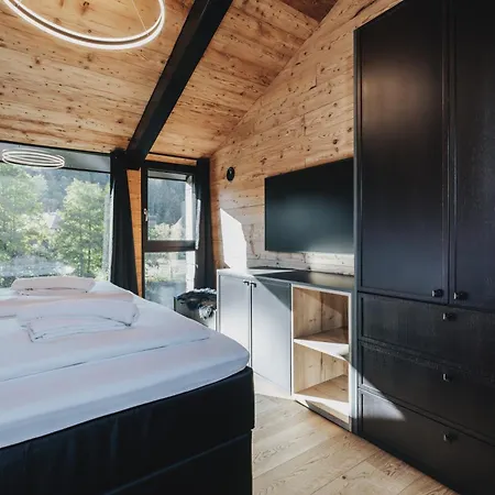 Apartment Penthouse Mit Whirlpool In *