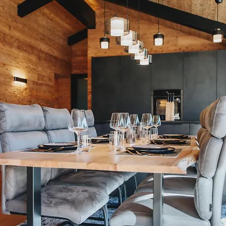 Penthouse Mit Whirlpool In Hinterzarten