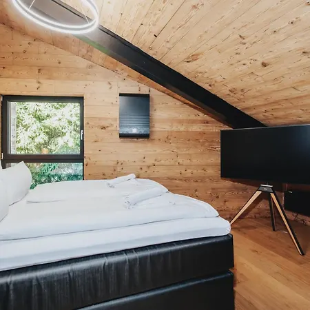 Apartment Penthouse Mit Whirlpool In *