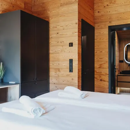 Penthouse Mit Whirlpool In Hinterzarten