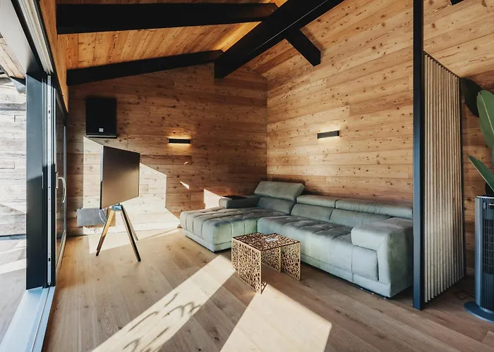 Penthouse Mit Whirlpool In * 欣特察尔滕